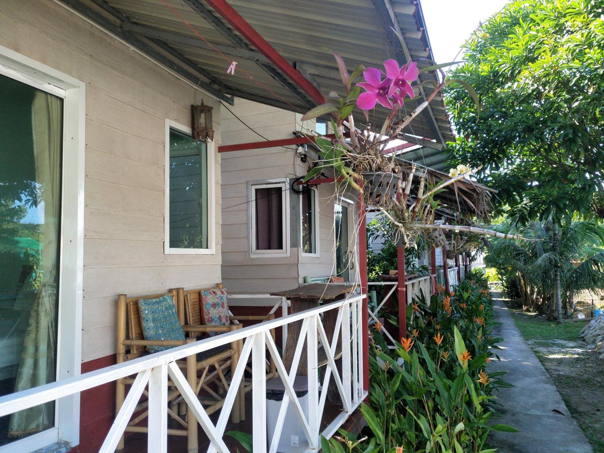 Lanta Dareen Garden Home Ko Lanta Buitenkant foto